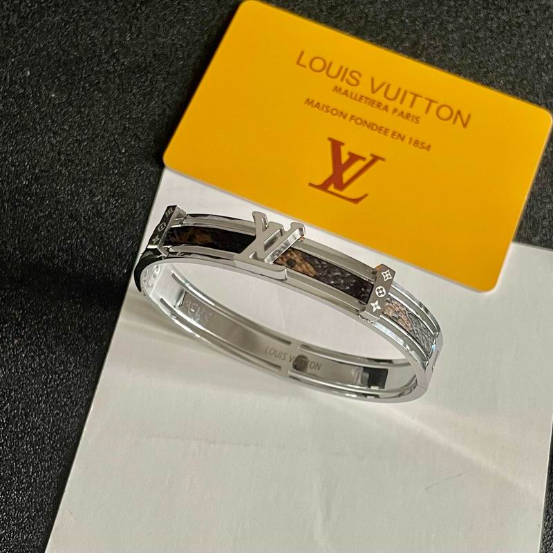 LV Bracelet 06yxh06